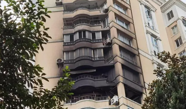 /